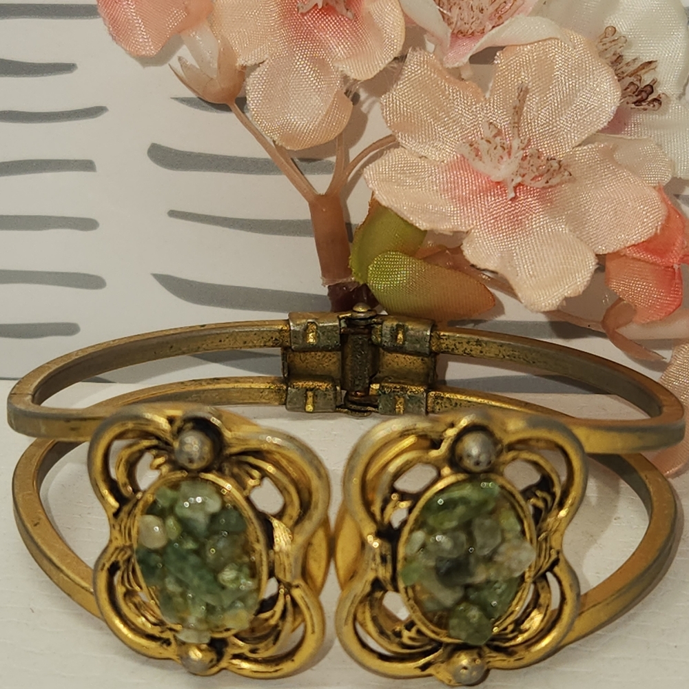 #2445, MID CENTURY, JADE STONES CUFF BRACELET 7.5"
